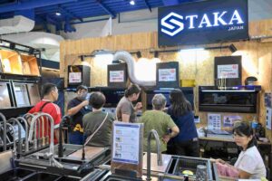 Staka kitchen appliances